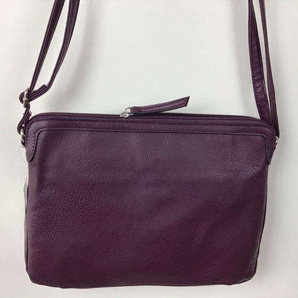 Rosetti, Bordeaux,shoulder or hand held handbag. - Picture 8 of 9